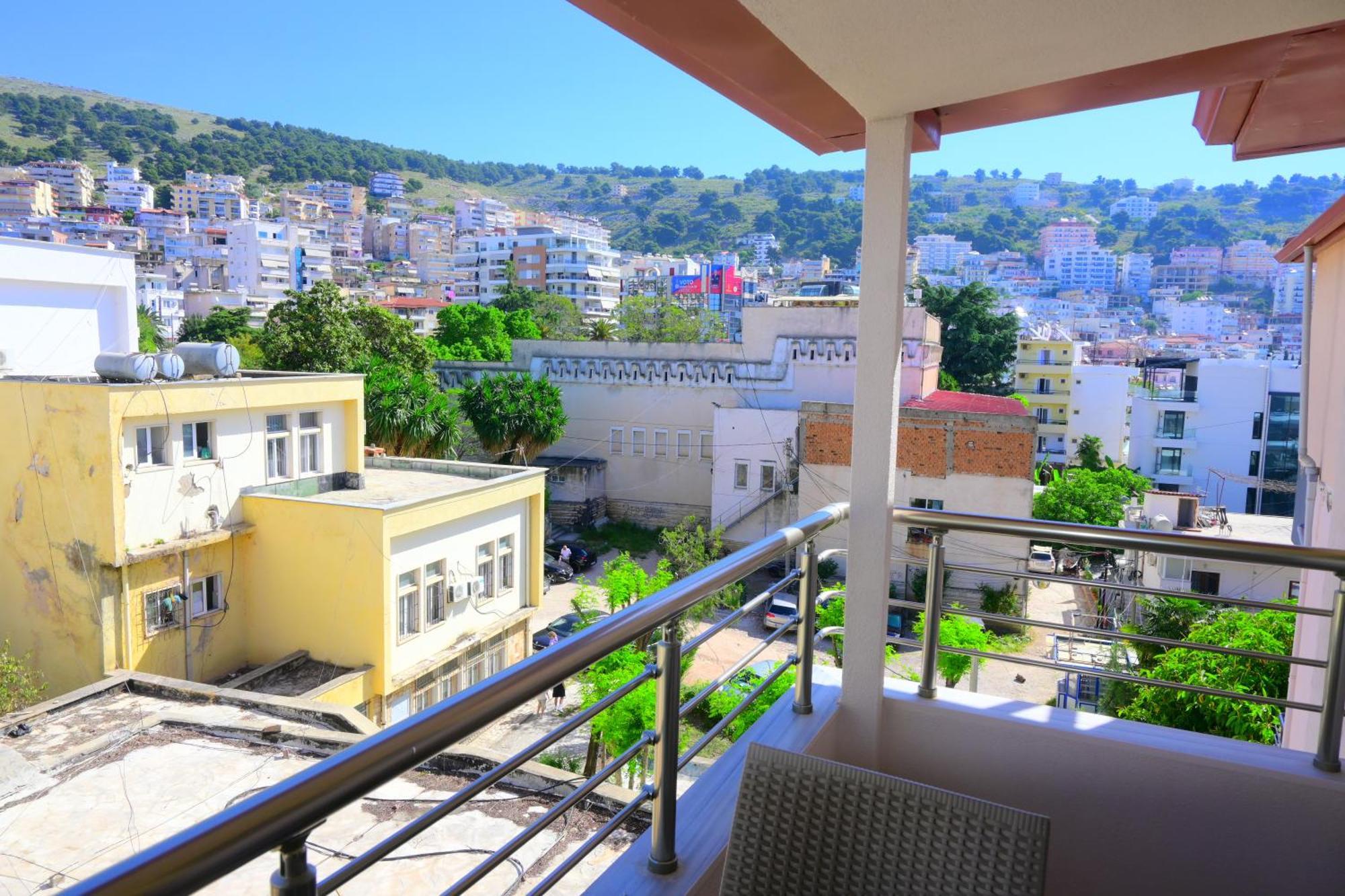 Eleana'S Apartament Sarandë Habitación foto