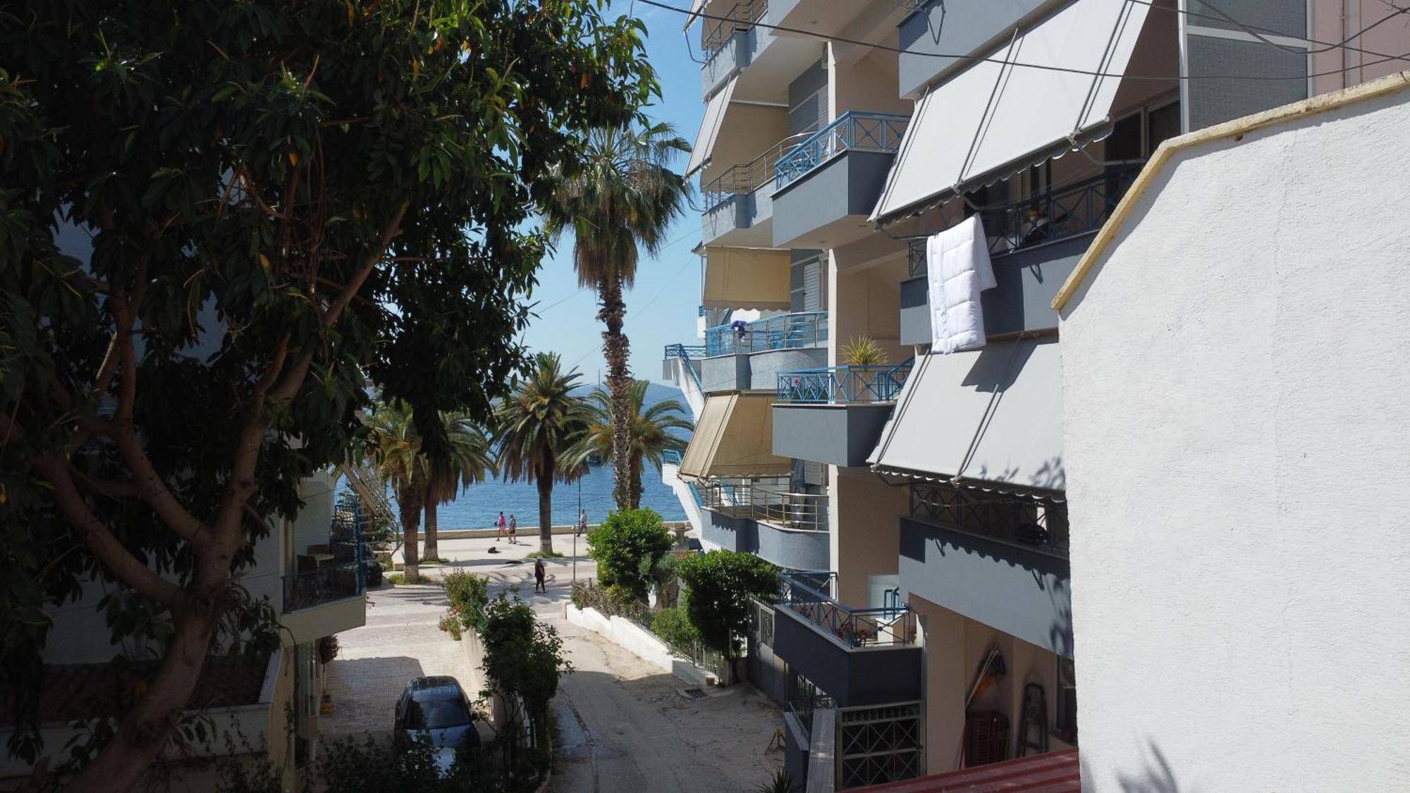 Eleana'S Apartament Sarandë Habitación foto