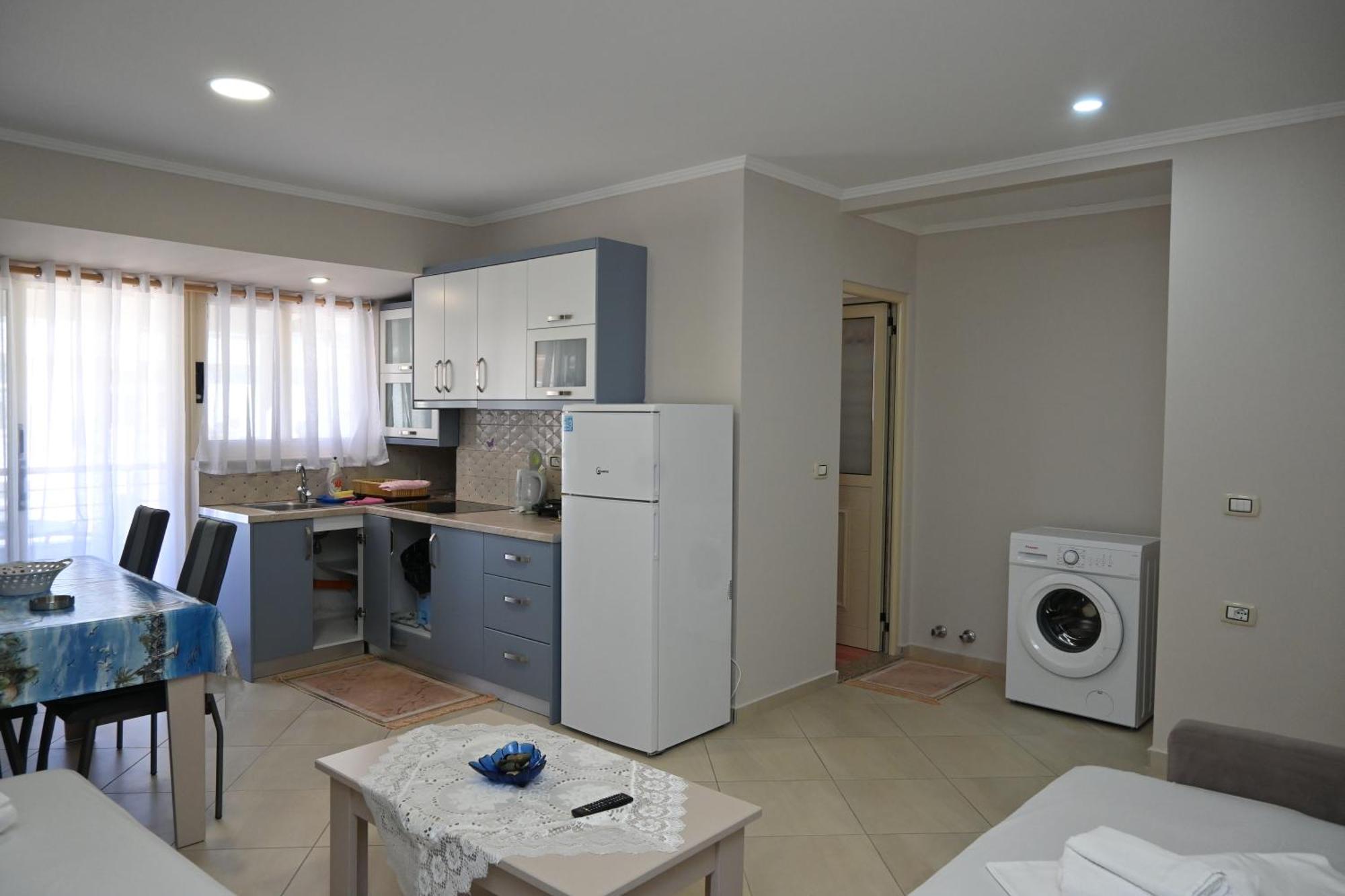 Eleana'S Apartament Sarandë Habitación foto